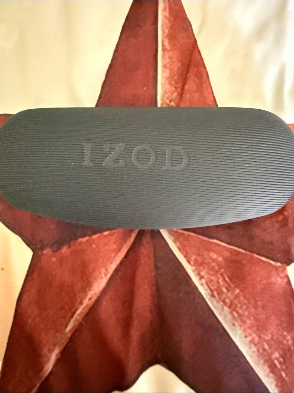 Izod Black Textured Men's Glasses Case